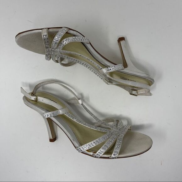 Cause & Effect Sandals Satin Rhinestones Bridal Wedding Strappy Women's 7 - Picture 4 of 10